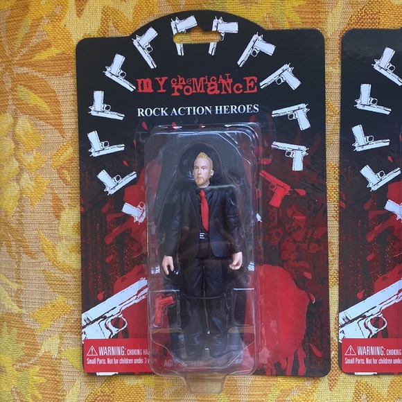 RARE MY CHEMICAL ROMANCE ROCK ACTION HEROES FIGURES SEG TOYS 2005 FULL SET - Picture 5 of 14